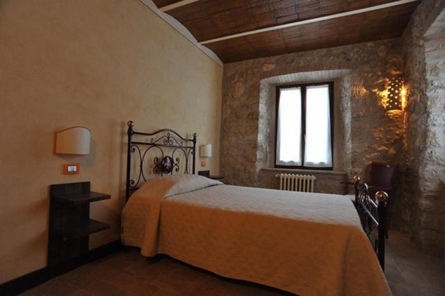 Il Casale Di Mario Villa Montecchio  Buitenkant foto