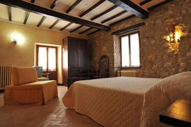 Il Casale Di Mario Villa Montecchio  Buitenkant foto