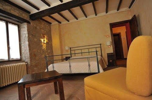 Il Casale Di Mario Villa Montecchio  Buitenkant foto